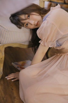 女人被舔荫蒂舒服极了的视频